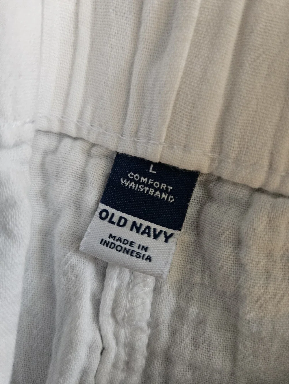 Old Navy White Athletic Lounge Shorts, Size Large
